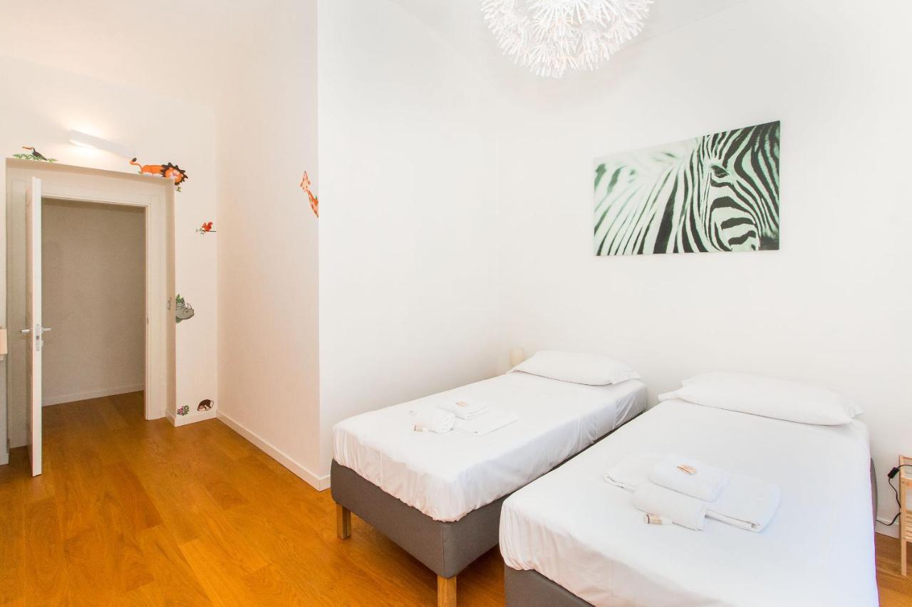 Porta Nuova & Parco Del Valentino Roomy Flat 토리노 외부 사진